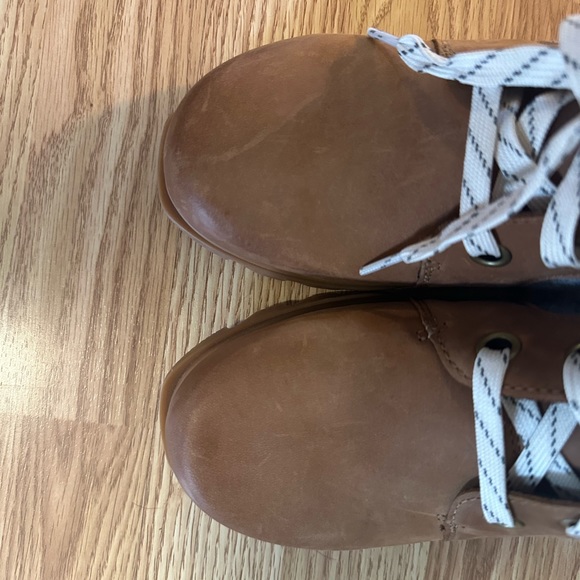 NWT Sorel Boots - Picture 2 of 4